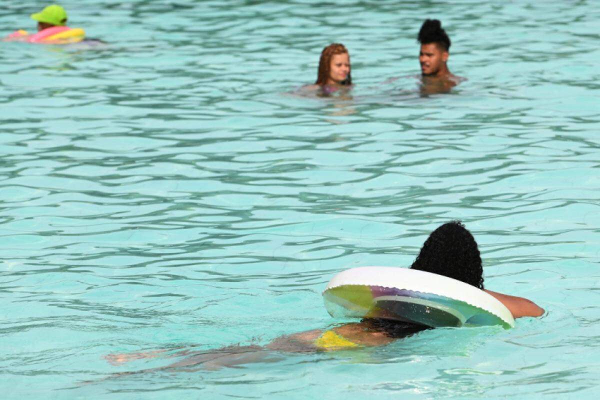 Ato de Vandalismo Impede Uso de Piscina Pública em Campinas