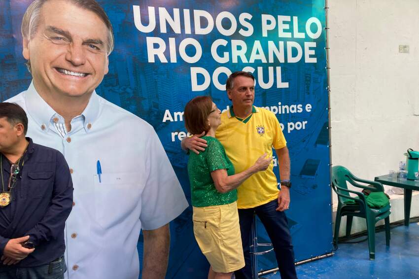 Bolsonaro Mobiliza Doações em Campinas para Auxiliar Vítimas das Enchentes no Rio Grande do Sul