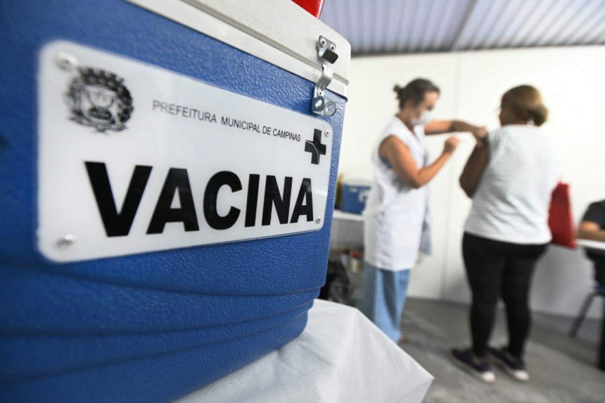 Campinas Enfrenta Desafios na Campanha de Vacinação contra Gripe e Dengue