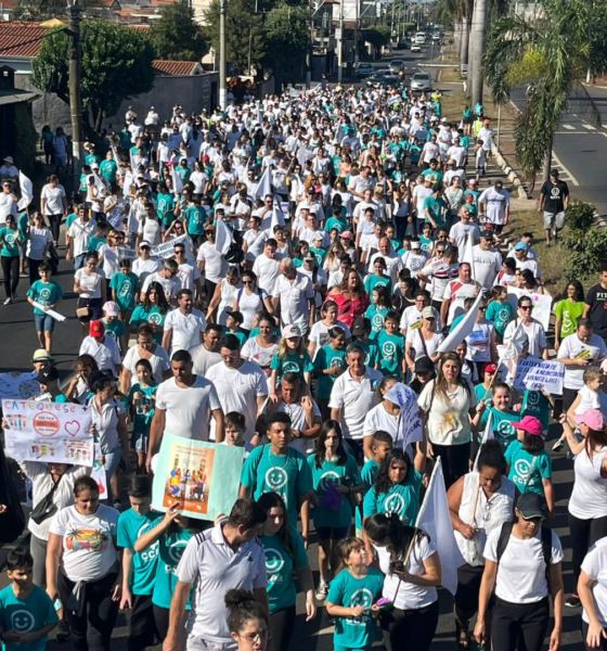 Mobilização Cidadã - A Caminhada pela Vida Ressoa Reivindicações e Promove Conscientização Ambiental