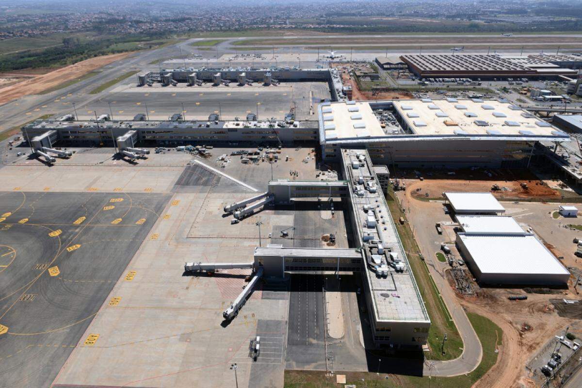 Movimento Intenso no Aeroporto de Viracopos Durante o Feriado de Corpus Christi