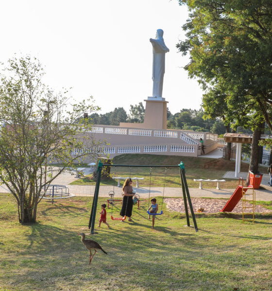 Revitalização Majestosa - O Portal do Cristo Redentor de Vinhedo Renasce em Glória