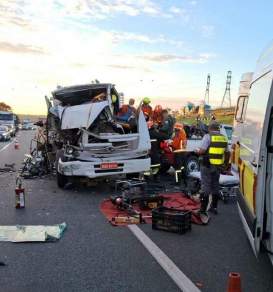 Colisão Grave na Rodovia dos Bandeirantes - Consequências Trágicas de um Acidente entre Caminhões