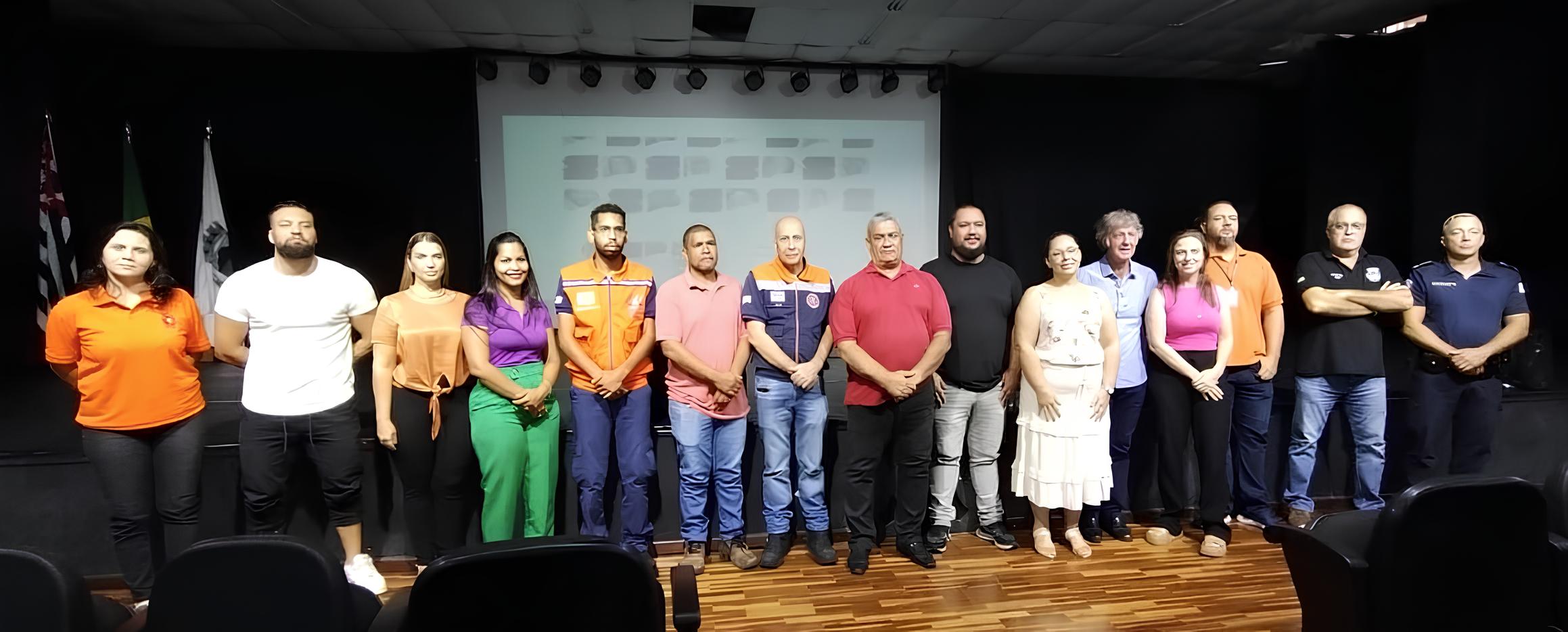 A Importância da Defesa Civil e a Construção de Cidades Resilientes: O Caso de Campinas e Monte Mor 1 A Import ncia da Defesa Civil e a Constru o de Cidades Resilientes O Caso de Campinas e Monte Mor