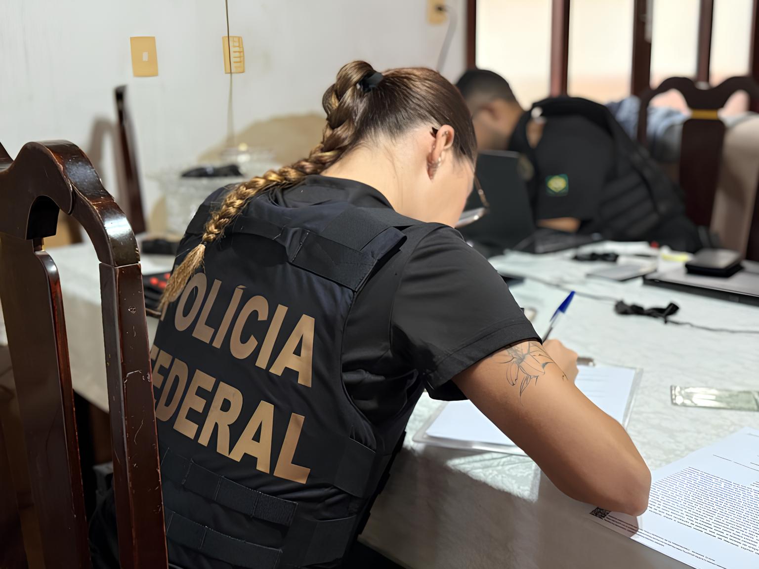 Polícia Desmantela Rede de Abuso Sexual: Operação Prende Técnico em Informática e Padrasto Suspeito de Estupro 1