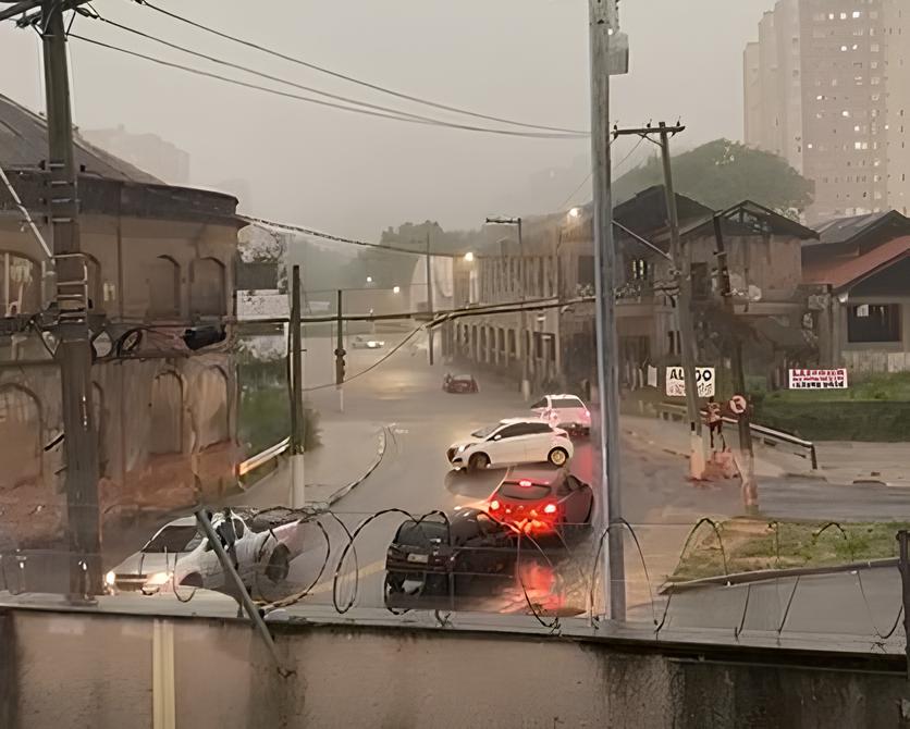 Temporal em Campinas: Como os Alagamentos Afetaram a Cidade e o Que Aprendemos com Isso 1 Temporal em Campinas Como os Alagamentos Afetaram a Cidade e o Que Aprendemos com Isso