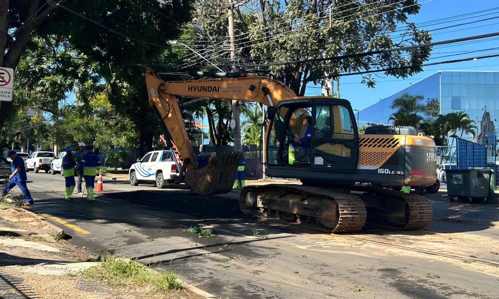 A Avenida da Saudade e o Drama Infinito Como um Vazamento de gua Paralisou Campinas e o Que Isso Revela Sobre Nossa Infraestrutura