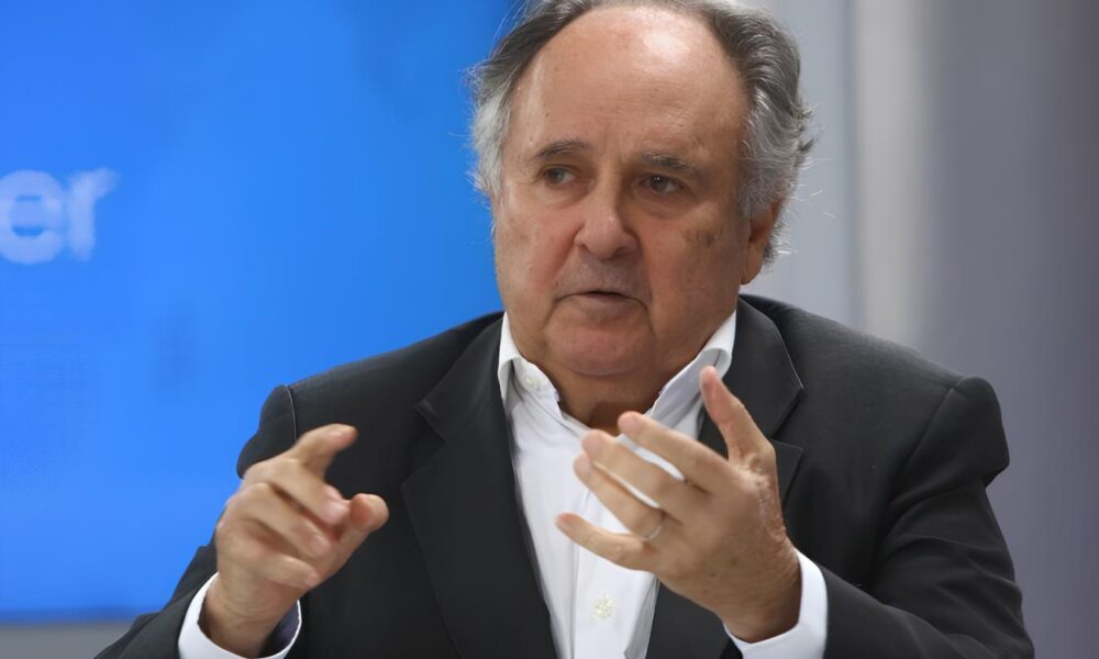 Cristovam Buarque e o Legado Transformador Como uma Ideia Simples Revolucionou a Educa o Brasileira