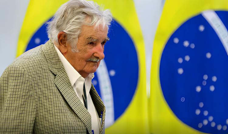 A Última Carta de Mujica: Como o Uruguai e o Mundo Estão Dizendo Adeus ao Homem Que Redefiniu a Política 1 A ltima Carta de Mujica Como o Uruguai e o Mundo Est o Dizendo Adeus ao Homem Que Redefiniu a Pol tica