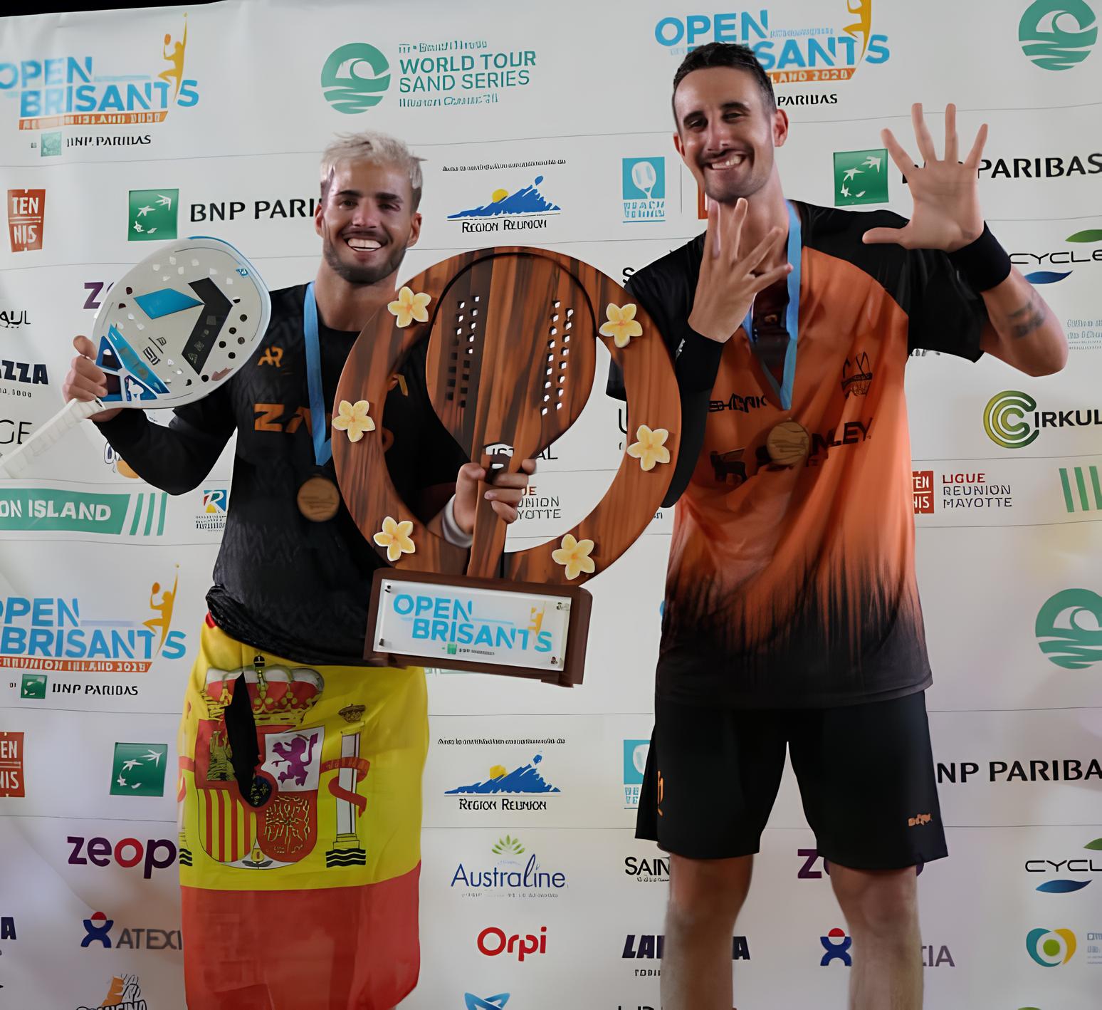 Antomi Ramos e Cappelletti: A Dupla que Conquistou o Mundo no Grand Slam das Ilhas Reunião 1 Antomi Ramos e Cappelletti A Dupla que Conquistou o Mundo no Grand Slam das Ilhas Reuni o