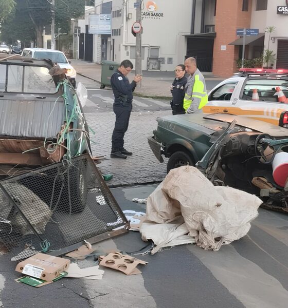 Carro Partido ao Meio em Acidente Choca a Cidade: 38 Multas e R$ 63 Mil em Dívidas Revelam História de Desprezo às Leis 2 Carro Partido ao Meio em Acidente Choca a Cidade 38 Multas e R 63 Mil em D vidas Revelam Hist ria de Desprezo s Leis