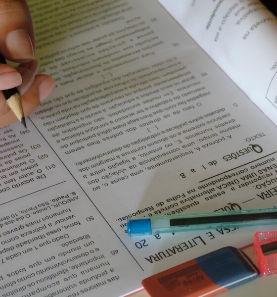 Como a Greve dos Caminhoneiros Paralisou o Brasil: OAB Adia Exame, Universidades Fecham Portas e o Caos Logístico se Espalha 2 Como a Greve dos Caminhoneiros Paralisou o Brasil OAB Adia Exame Universidades Fecham Portas e o Caos Log stico se Espalha