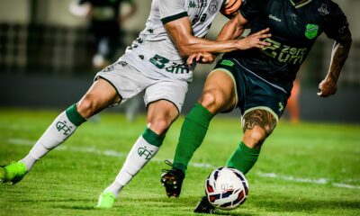 O Dia em Que o Guarani Perdeu Sua Alma na Arena do Floresta An lise de Um Jogo Inesquec vel