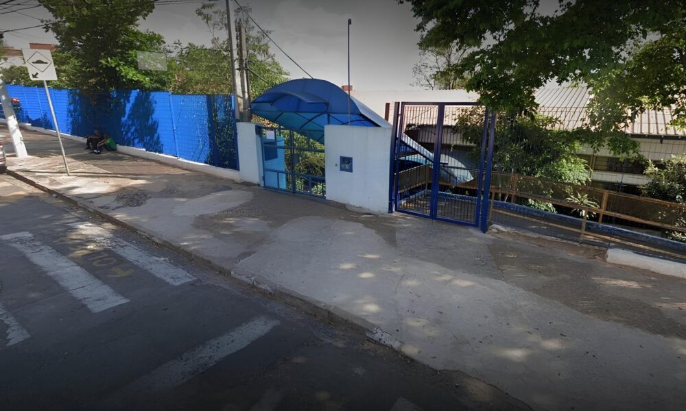 O Dia em que um Aluno de 7 Anos Virou o Protagonista de um Caso Policial O Salto do Muro e a Viagem Delegacia