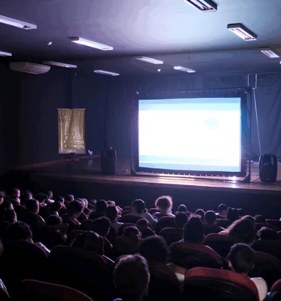 O Grande Encontro Cinematográfico: Por Que a 15ª Mostra Curta é Imperdível para Cineastas e Amantes do Cinema Brasileiro 2 O Grande Encontro Cinematogr fico Por Que a 15 Mostra Curta Imperd vel para Cineastas e Amantes do Cinema Brasileiro