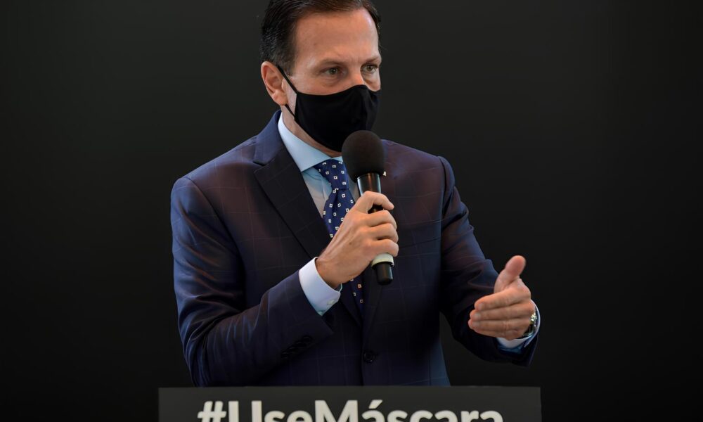 Por Que S o Paulo Insiste no Uso de M scaras A Resist ncia Cient fica Contra o Risco da Desobriga o
