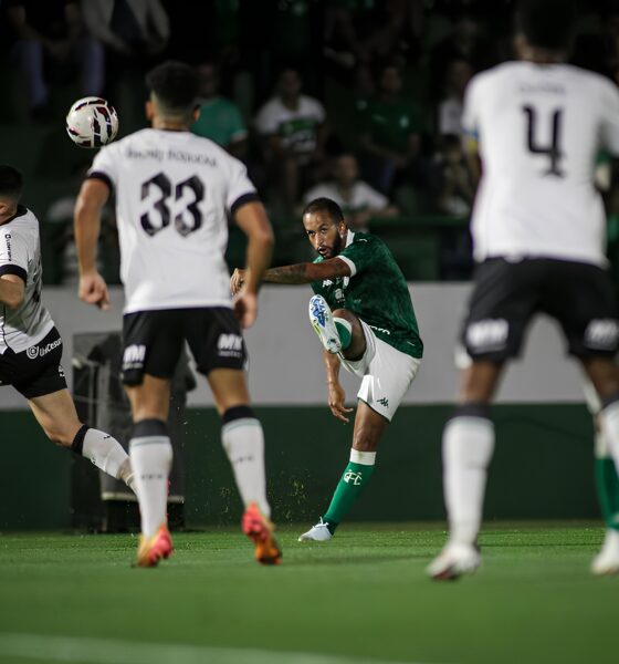 Quando o Goleiro Vira Her i A Noite em que Igo Gabriel Desafiou o Imposs vel e Salvou o Figueirense no Brinco de Ouro