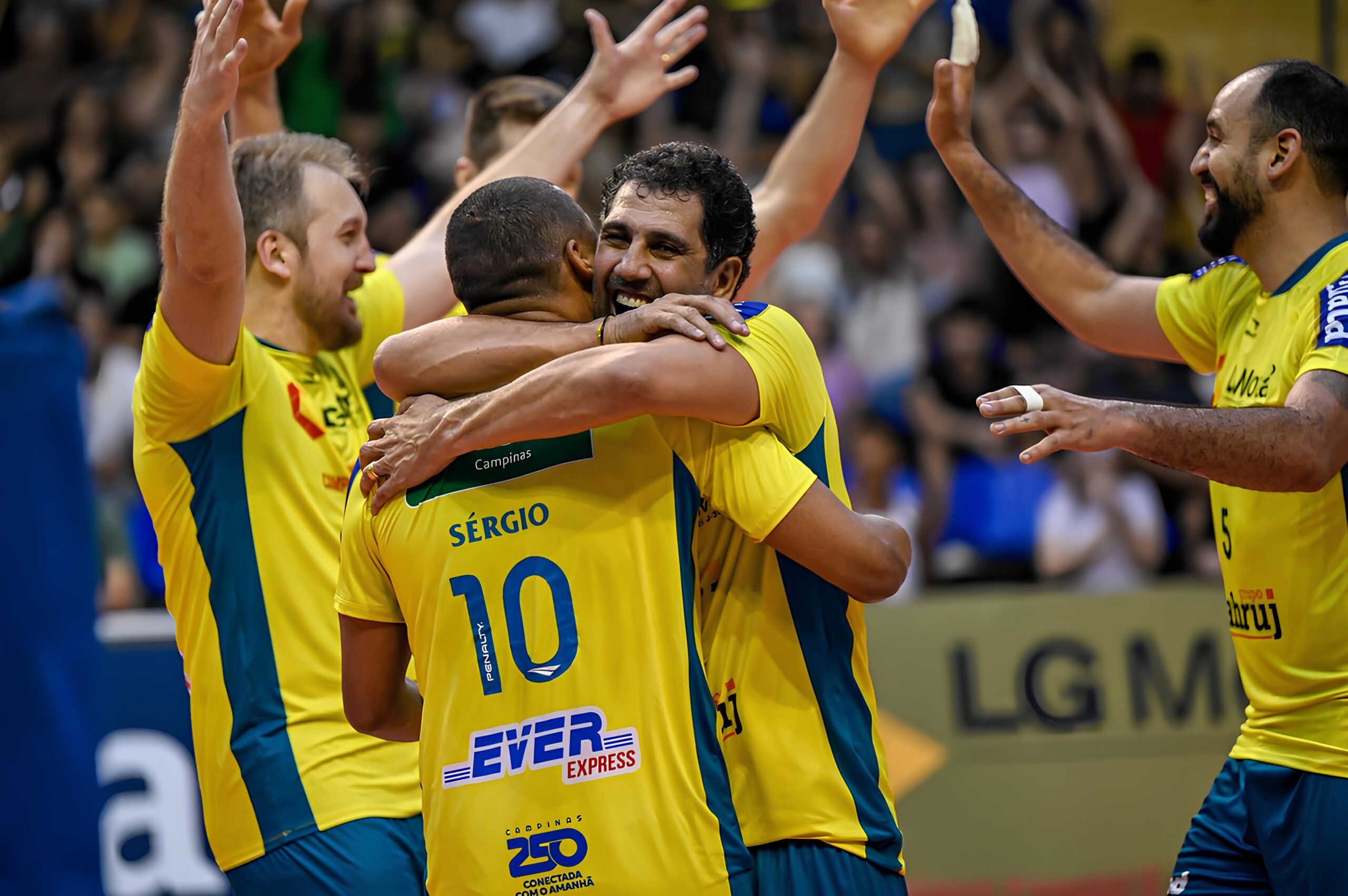 Quando o Vôlei Encontra a Solidariedade: A Epopeia do Jogo Mãos Solidárias em Campinas 1 Quando o V lei Encontra a Solidariedade A Epopeia do Jogo M os Solid rias em Campinas scaled