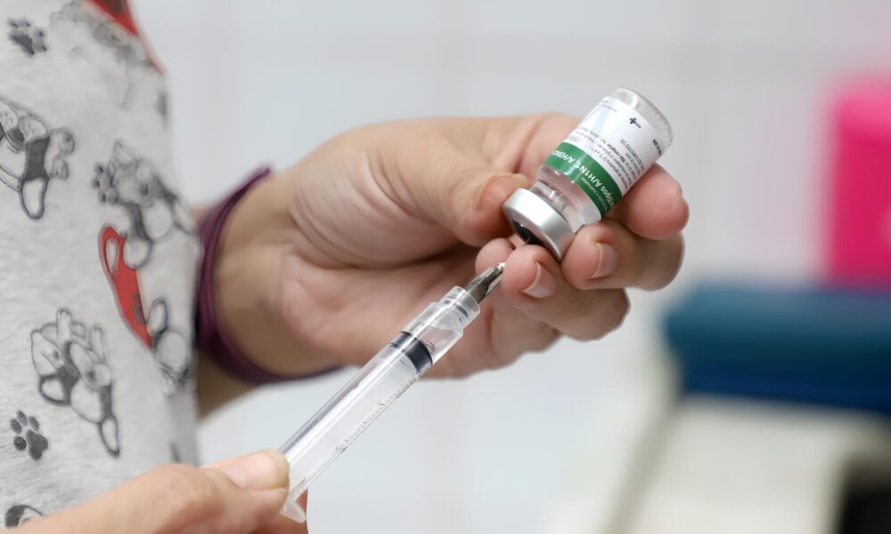 A Epidemia Silenciosa Por Que a Baixa Procura pela Vacina Contra Gripe em Campinas Pode Custar Muito Mais do Que Imaginamos