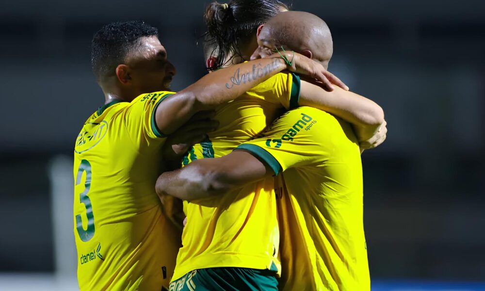 A Noite M gica em Campinas Como o Ypiranga Esculpiu Sua Vit ria In dita Contra a Ponte Preta e Agitou a S rie C