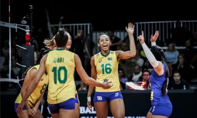 Colis o Fatal e Gl ria nas Quadras O Contraste Entre o Caos Urbano e a Conquista Esportiva