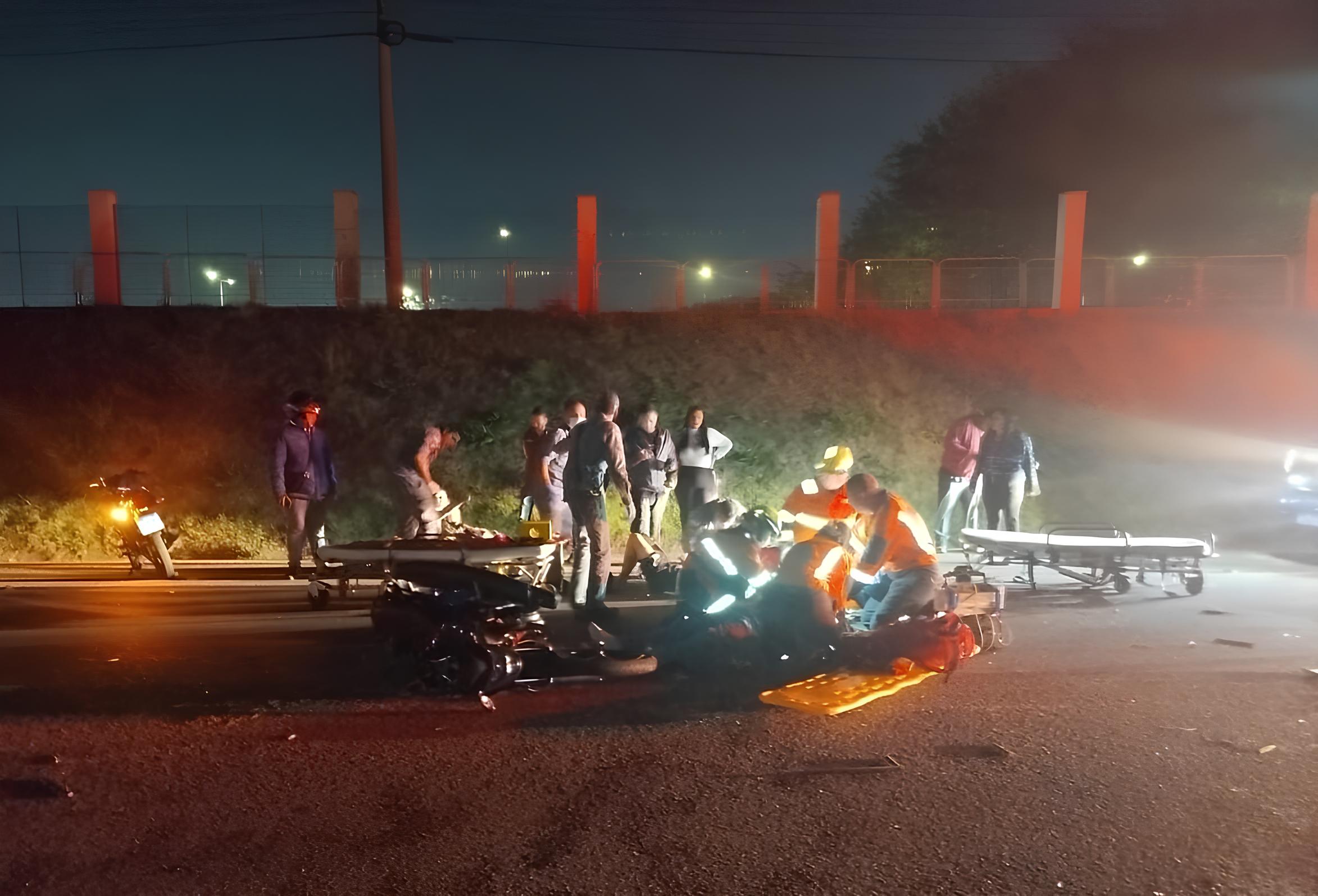 Colisão entre Moto e Charrete: O Impacto de Dois Mundos em Conflito na Marginal da Santos Dumont 1 Colis o entre Moto e Charrete O Impacto de Dois Mundos em Conflito na Marginal da Santos Dumont