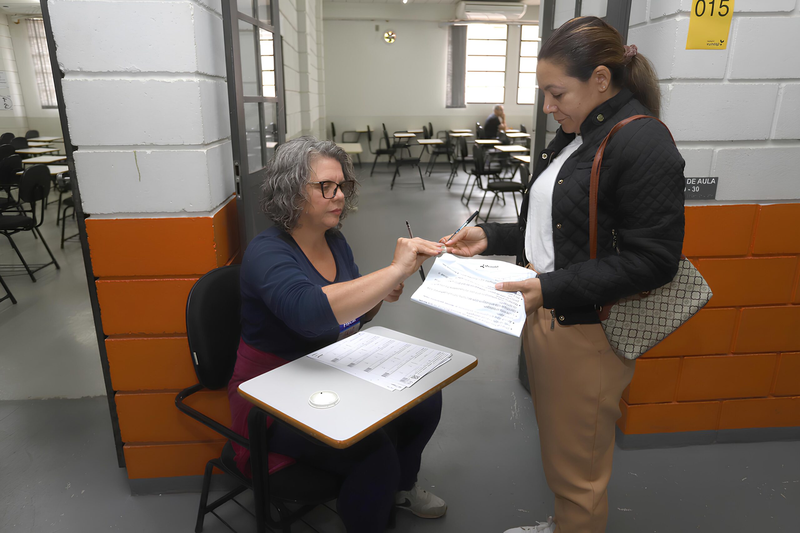 Concurso da Prefeitura de Campinas: Mudança em Local de Prova Reflete Desafios Urbanos e Logísticos 1 Concurso da Prefeitura de Campinas Mudan a em Local de Prova Reflete Desafios Urbanos e Log sticos scaled