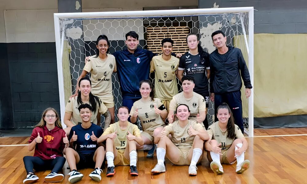 De Campinas ao Estrelato O Futsal Feminino de Amparo Conquista Cora es e Vaga na Final