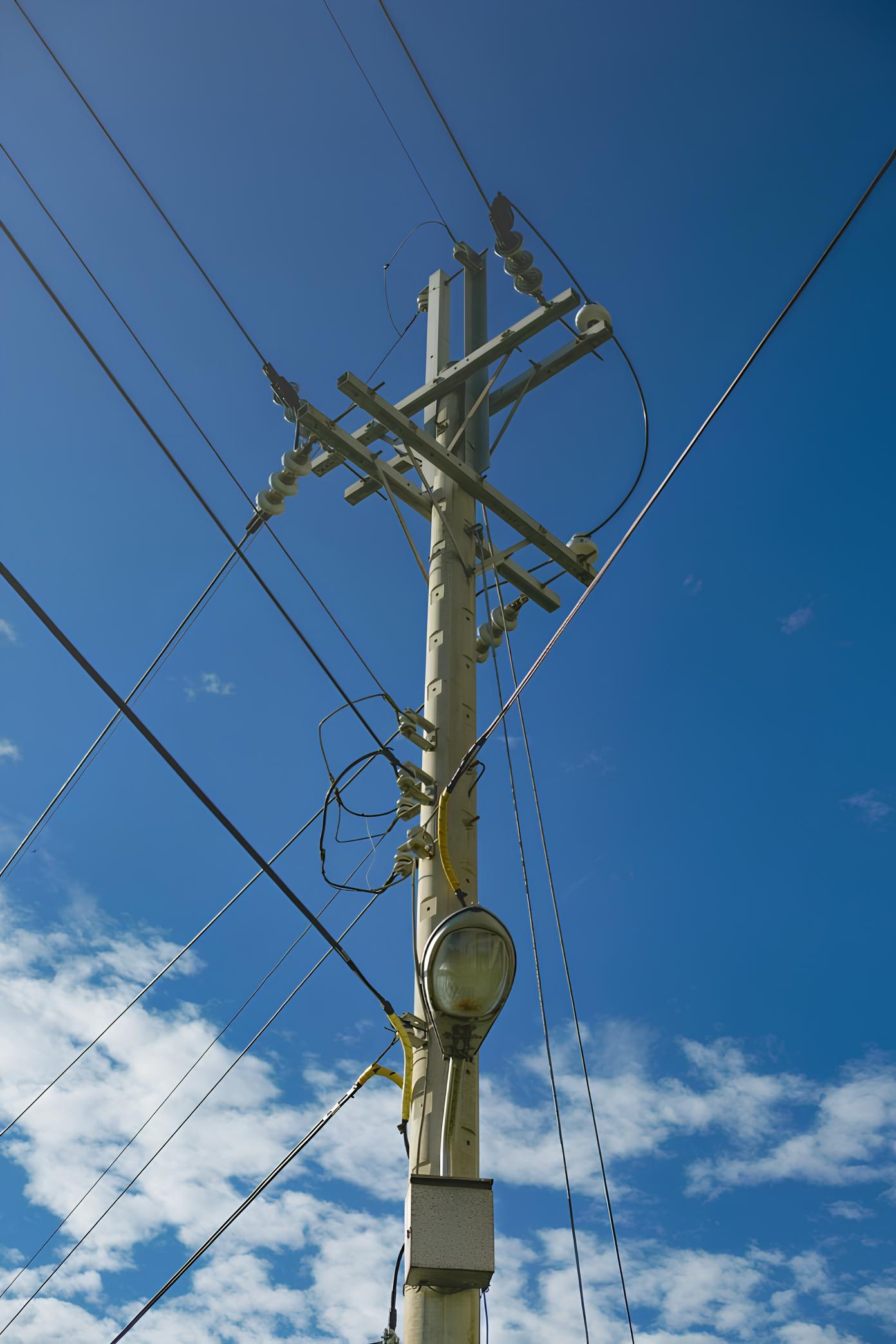 Denúncias Anônimas Contra Furtos de Energia: Como o Silêncio de Um Pode Salvar Milhares 1 Den ncias An nimas Contra Furtos de Energia Como o Sil ncio de Um Pode Salvar Milhares