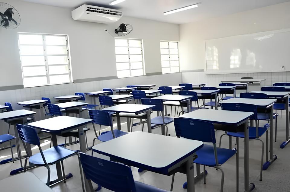 O Futuro das Salas de Aula em Campinas: Como o Ar-Condicionado Pode Revolucionar a Educação Pública 1 O Futuro das Salas de Aula em Campinas Como o Ar Condicionado Pode Revolucionar a Educa o P blica