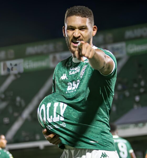 O Zagueiro Incansável: Como Raphael Rodrigues Está Escrevendo Sua História no Guarani e Desafiando os Limites do Futebol Moderno 2 O Zagueiro Incans vel Como Raphael Rodrigues Est Escrevendo Sua Hist ria no Guarani e Desafiando os Limites do Futebol Moderno