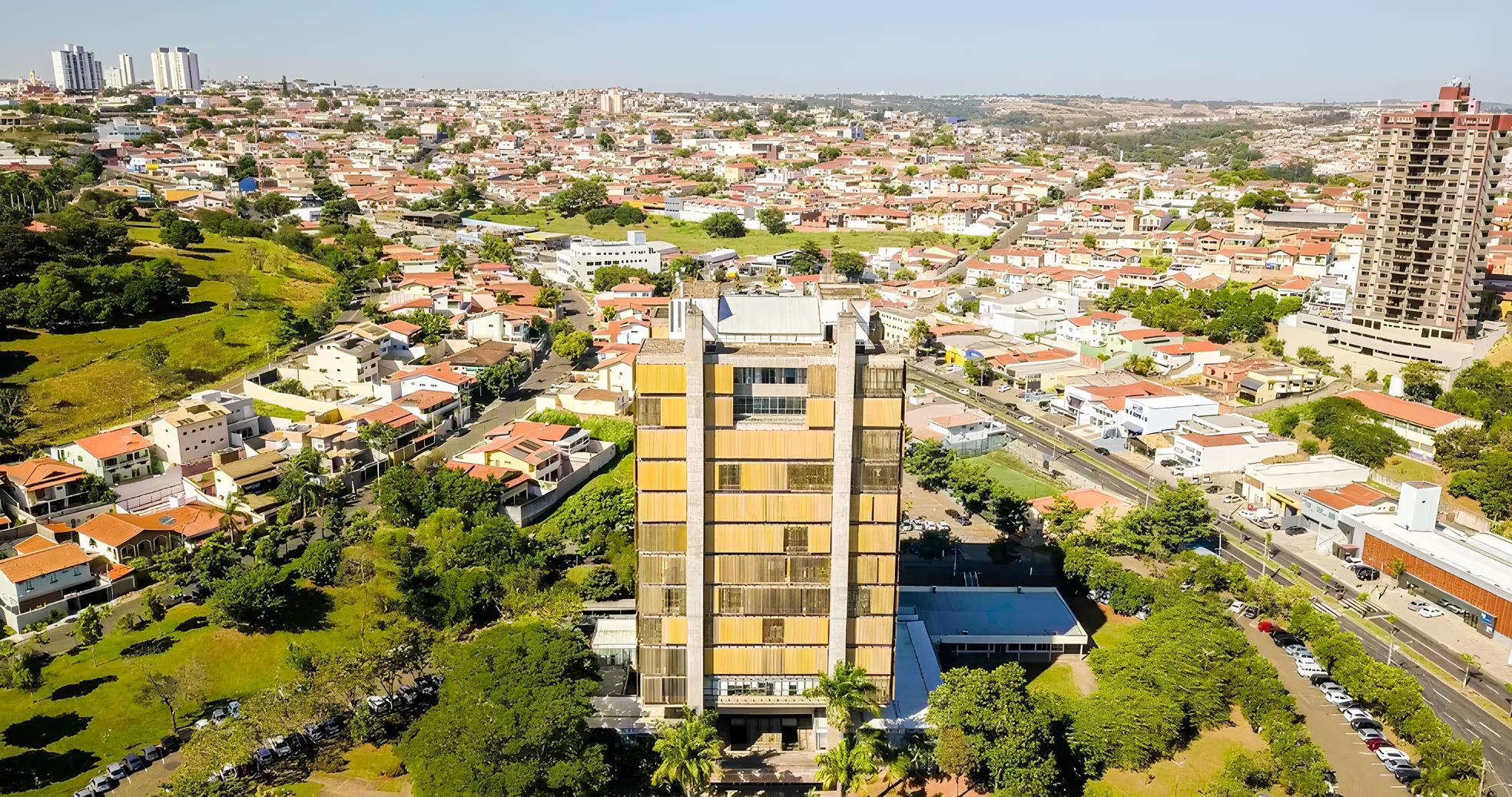 Por que Piracicaba está mergulhada em uma crise orçamentária? 1 Por que Piracicaba est mergulhada em uma crise or ament ria