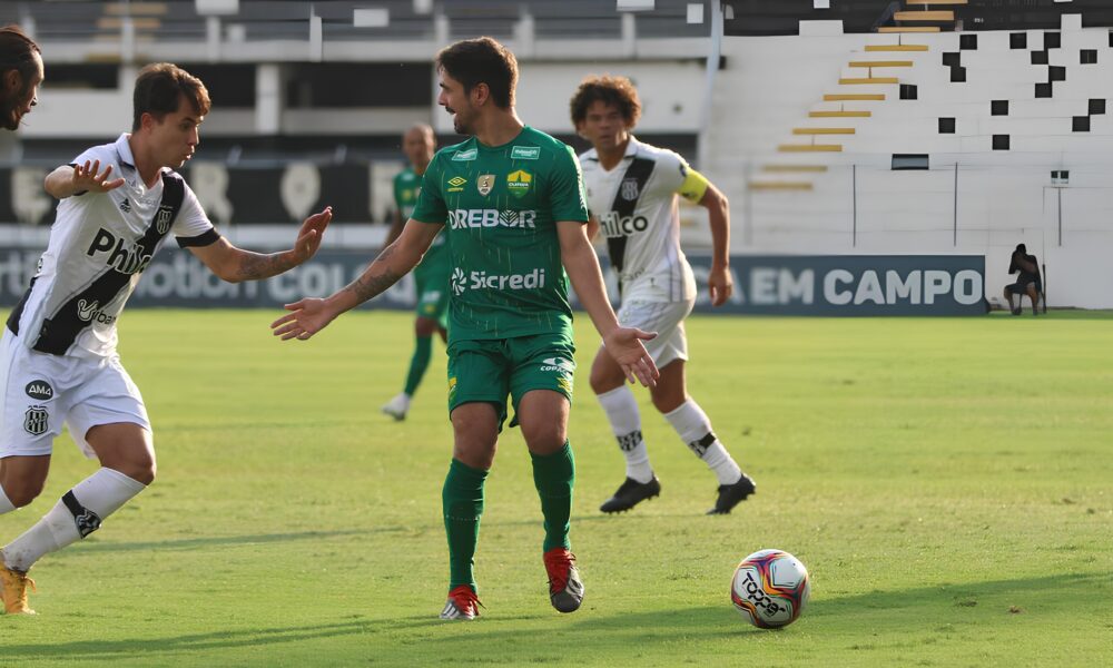 Quando o Apito Final S o Come o O Drama do Empate Entre Ponte Preta e Cuiab na Luta Pelo G 4