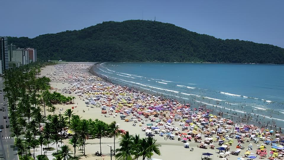 Uma Nova Chance para Sonhos Adormecidos: EJA em Praia Grande Abre Portas para o Futuro 1 Uma Nova Chance para Sonhos Adormecidos EJA em Praia Grande Abre Portas para o Futuro