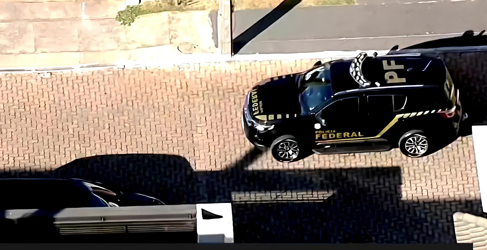 A Batida na Porta: Como a Polícia Federal Mudou o Jogo Político no Brasil 1 A Batida na Porta Como a Pol cia Federal Mudou o Jogo Pol tico no Brasil