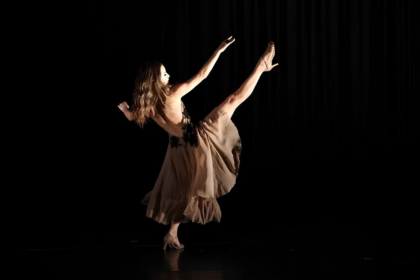 Ana Botafogo e o Brilho da Dança: Vinhedo Recebe um Festival Nacional que Promete Encantar Corações e Transformar Vidas 1 Ana Botafogo e o Brilho da Dan a Vinhedo Recebe um Festival Nacional que Promete Encantar Cora es e Transformar Vidas