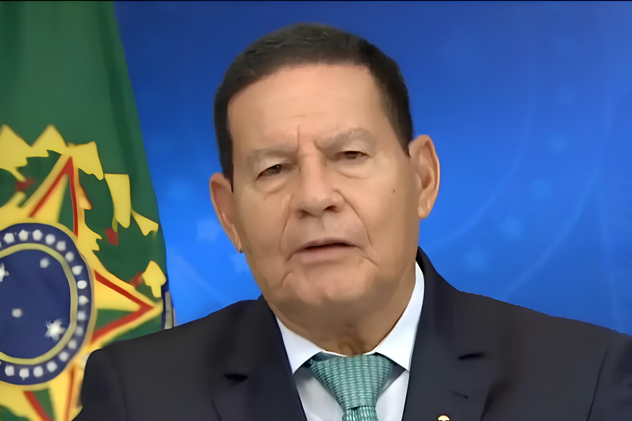 Brasil no Olho do Furacão: Mourão Contra Trump e o Caso Bolsonaro – O Que Está em Jogo? 1 Brasil no Olho do Furac o Mour o Contra Trump e o Caso Bolsonaro O Que Est em Jogo