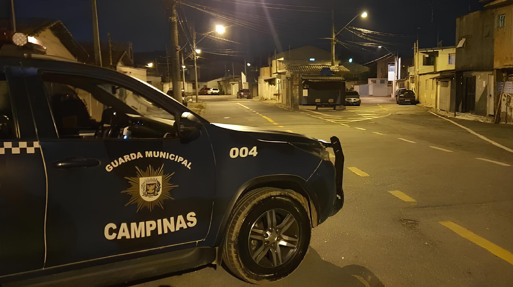 Feiras Noturnas de Ouro Verde: O Caso que Revela a Luta Entre Segurança e Crescimento Urbano 1 Feiras Noturnas de Ouro Verde O Caso que Revela a Luta Entre Seguran a e Crescimento Urbano