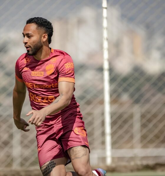 Gabriel Silva Chega ao Guarani: O Atacante Que Pode Mudar o Jogo na Série C 2 Gabriel Silva Chega ao Guarani O Atacante Que Pode Mudar o Jogo na S rie C