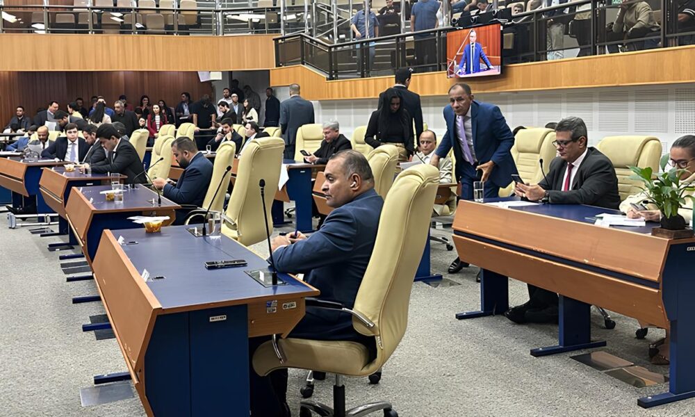 Goi nia Avan a Aprovado Reajuste para Professores em Um Momento Decisivo Para a Educa o P blica