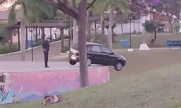 Quando o Asfalto Encontra a Pra a O Incidente que Paralisou Hortol ndia