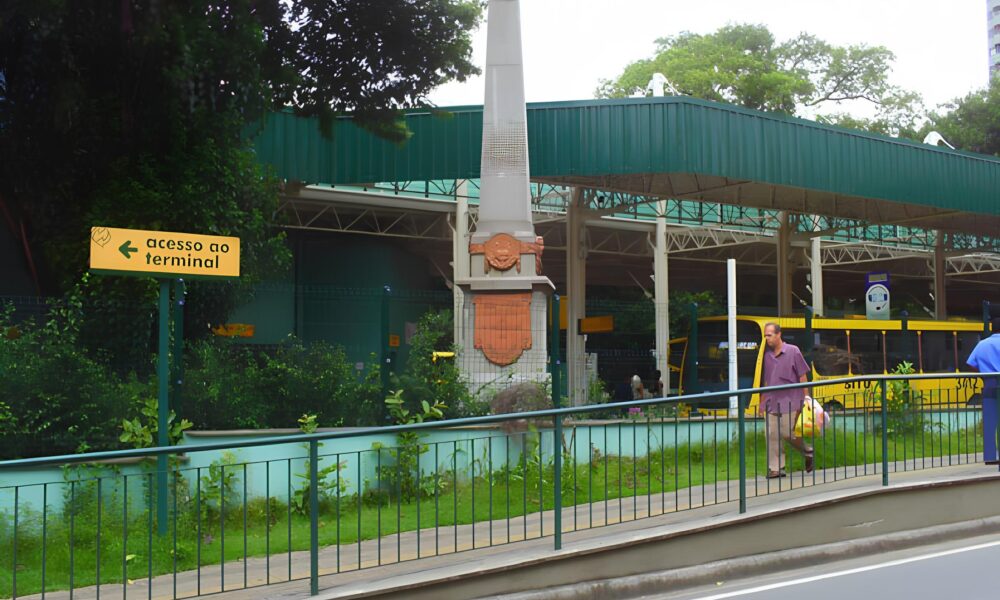Quando o Medo Virou Al vio A Incr vel Hist ria da Adolescente Encontrada no Terminal Central de Jundia