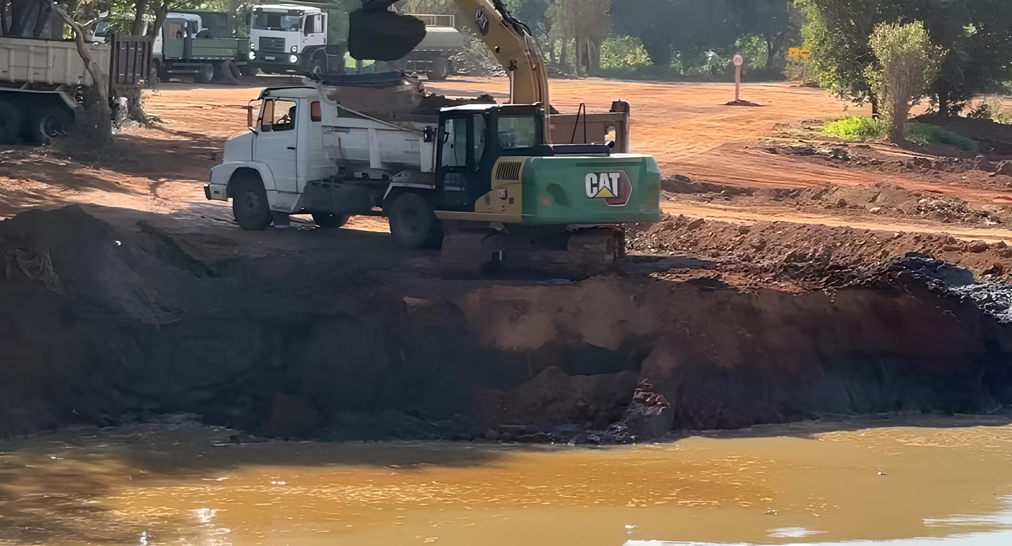 Quando o Progresso Encontra a Natureza: O Caso da Lagoa de Santa Terezinha em Paulínia 1 Quando o Progresso Encontra a Natureza O Caso da Lagoa de Santa Terezinha em Paul nia