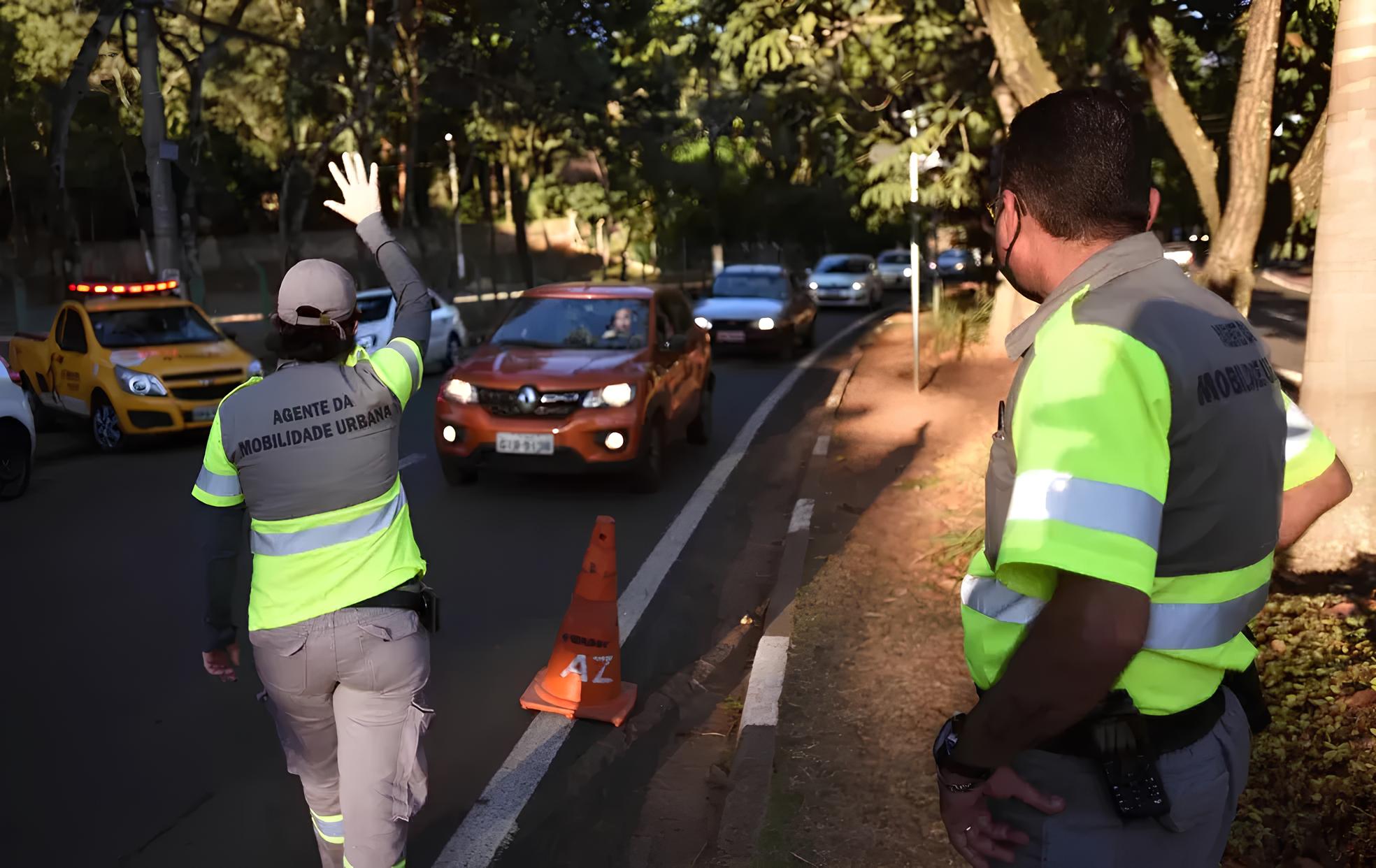 Ruas de Mão Única em Campinas: Como uma Decisão Urbana Está Redefinindo o Trânsito e a Qualidade de Vida no Parque Via Norte 1 Ruas de M o nica em Campinas Como uma Decis o Urbana Est Redefinindo o Tr nsito e a Qualidade de Vida no Parque Via Norte