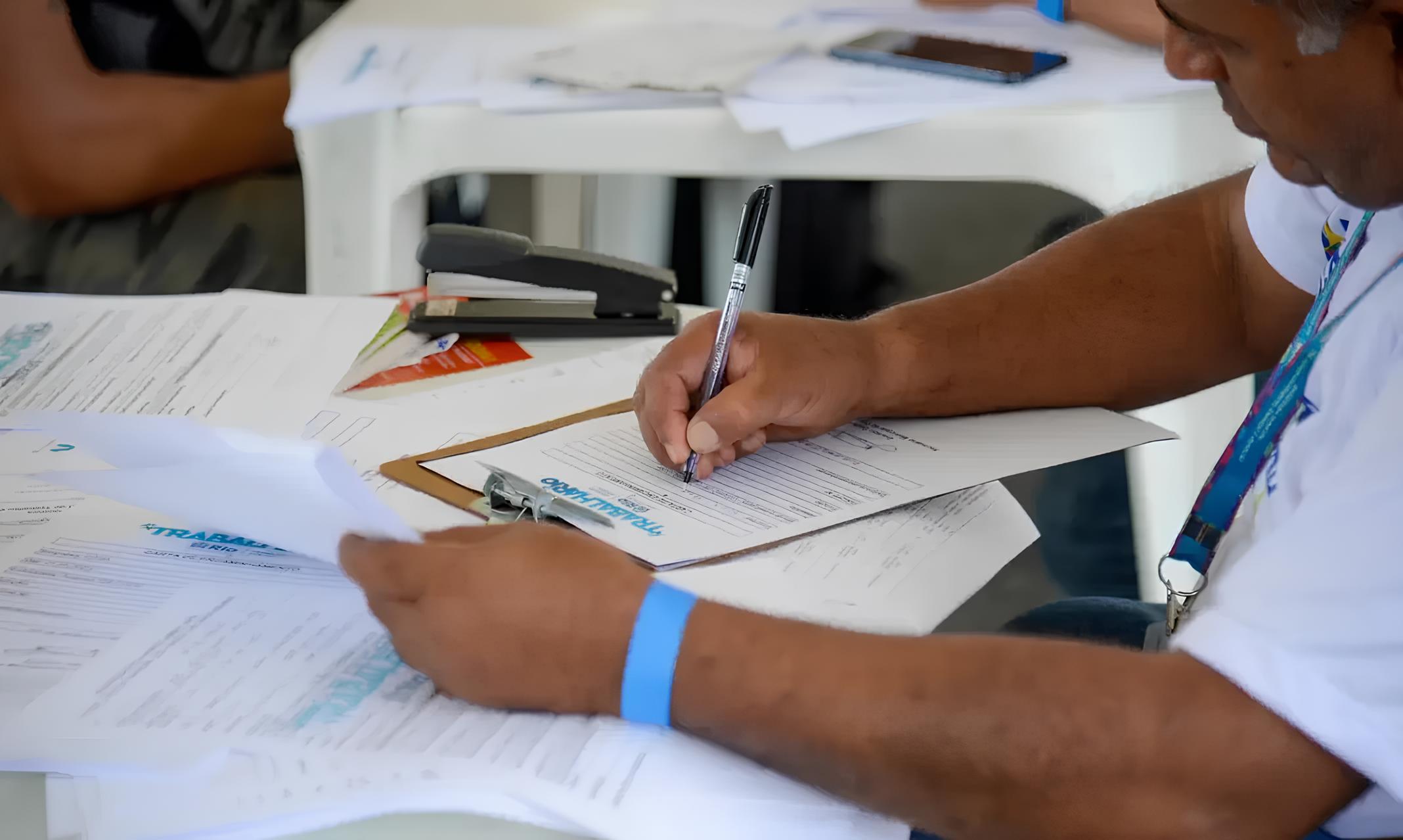 Veteranos em Alta: Como Campinas Está Redefinindo o Mercado de Trabalho para Profissionais Acima dos 50 Anos 1 Veteranos em Alta Como Campinas Est Redefinindo o Mercado de Trabalho para Profissionais Acima dos 50 Anos