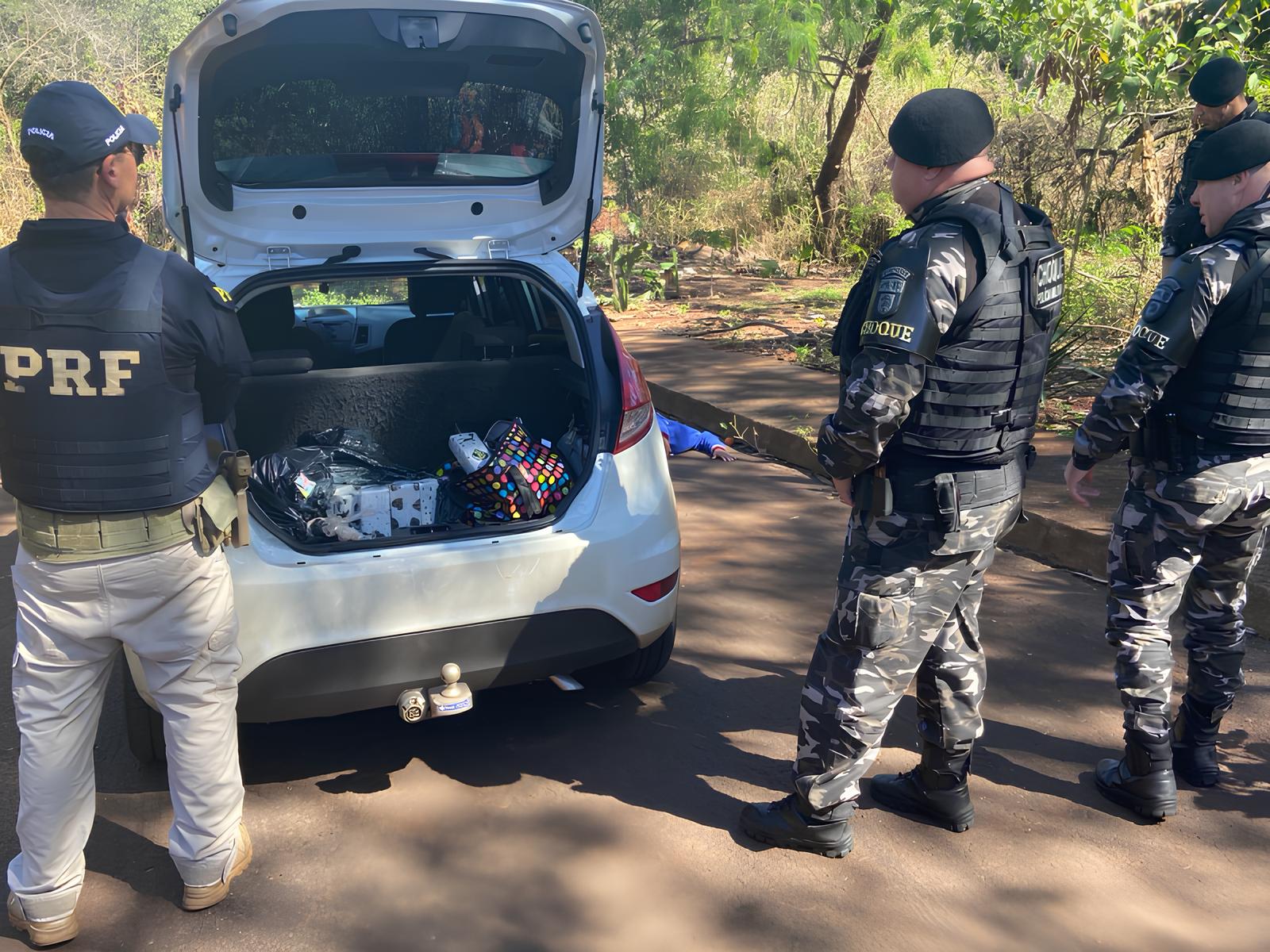 A Grande Operação que Desmascarou o Submundo do Tráfico: 70kg de Maconha Apreendidos em Cambé 1 A Grande Opera o que Desmascarou o Submundo do Tr fico 70kg de Maconha Apreendidos em Camb