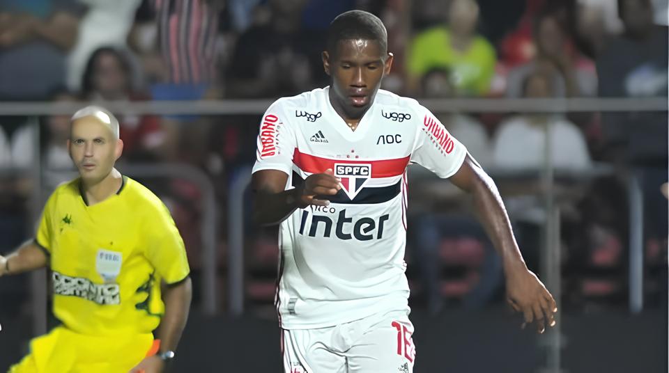 Maceió 19°C: A Noite em que o Futebol Brasileiro Pulsou Sob as Estrelas de Alagoas 1 Macei 19 C A Noite em que o Futebol Brasileiro Pulsou Sob as Estrelas de Alagoas