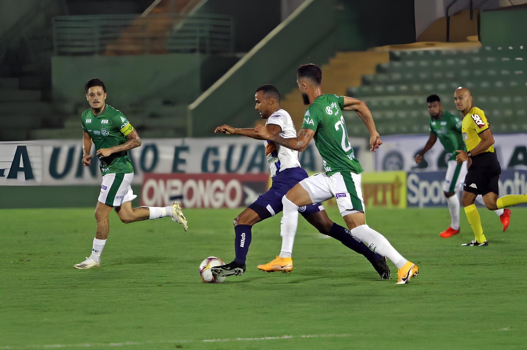 O Drama do Dragão: Como o Confiança Perdeu Sua Batalha no Brinco de Ouro e Agora Clama por Milagres na Arena Batistão 1 O Drama do Drag o Como o Confian a Perdeu Sua Batalha no Brinco de Ouro e Agora Clama por Milagres na Arena Batist o