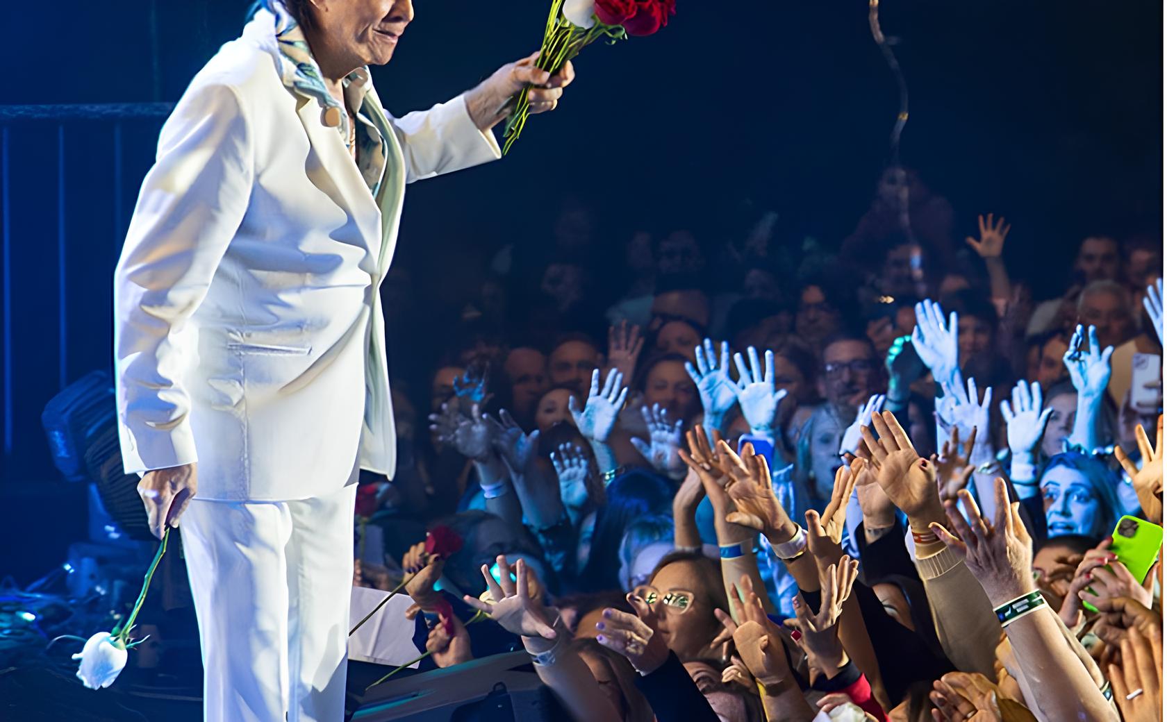 Roberto Carlos: O Rei Renova o Coração com Flores e Canções em 2025 1 Roberto Carlos O Rei Renova o Cora o com Flores e Can es em 2025