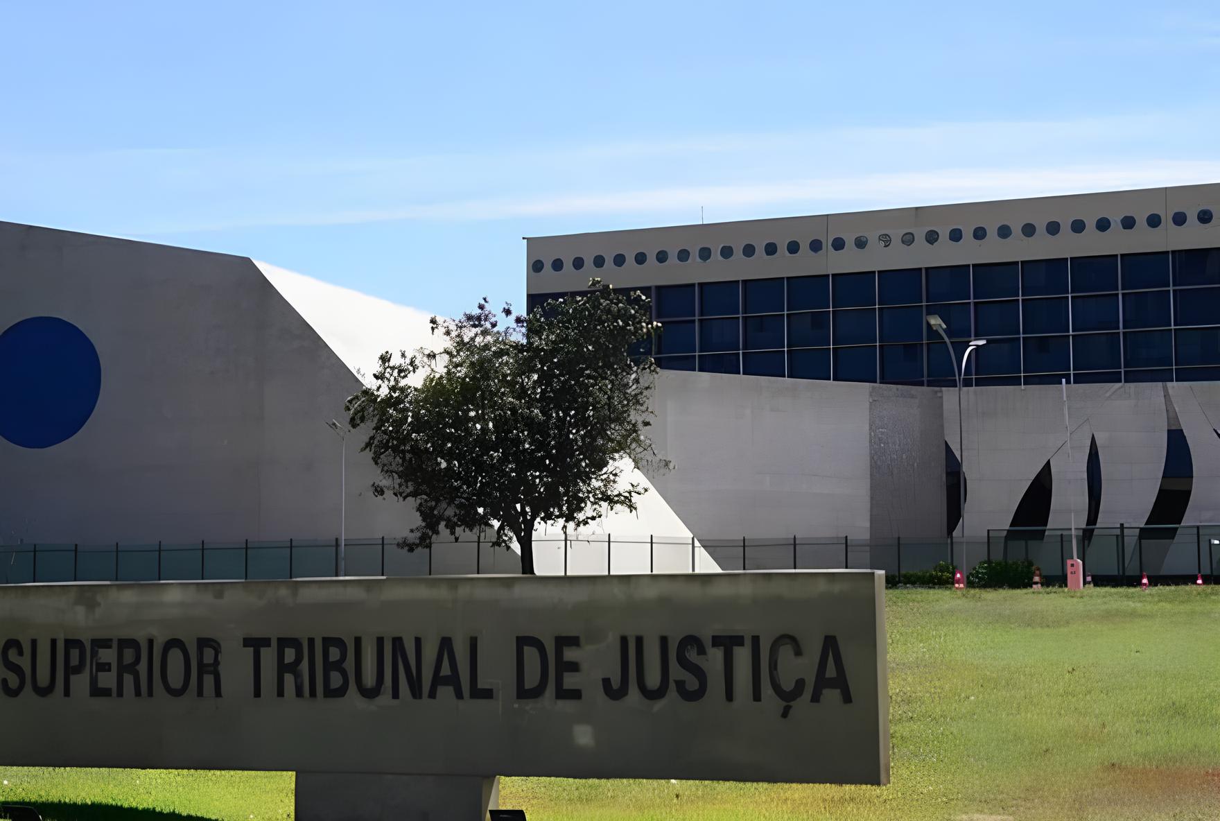 Uma História de Dor e Justiça: O Caso do Homem Condenado a 73 Anos por Crimes Hediondos em Campinas (SP) 1 Uma Hist ria de Dor e Justi a O Caso do Homem Condenado a 73 Anos por Crimes Hediondos em Campinas SP